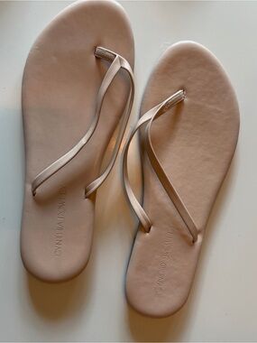 Cynthia Rowley Blush Strap Flip Flop Sandals, Size 8